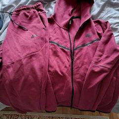 Mens trackuit