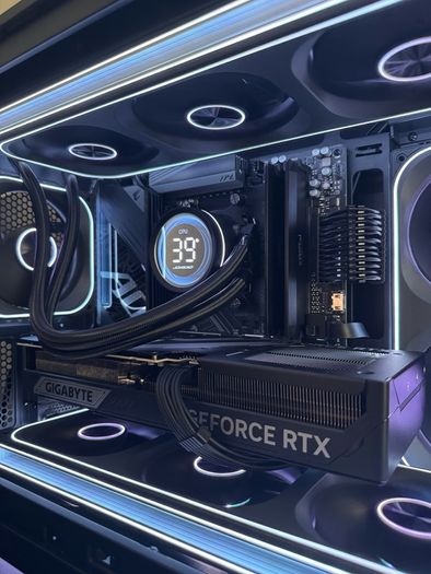 High-End Gaming PC | 9800X3D + 5070 Ti