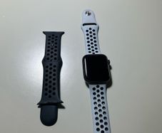 Apple Watch SE Nike