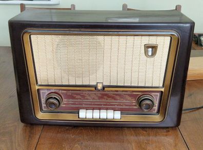 Phillips valve radio