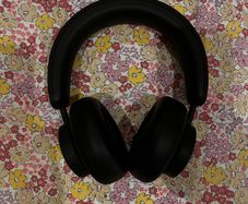 Urbanista Los Angeles headphones