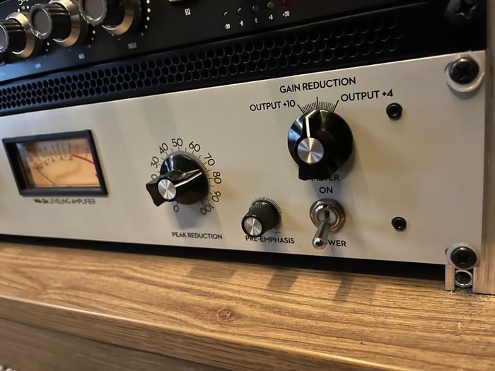 Warm Audio WA-2A Optical Tube Compressor / Leveling Amplifier