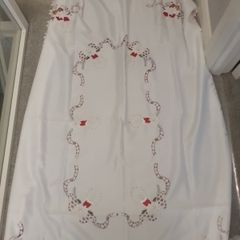 Table Cloth Big Clearout, Make An Offer