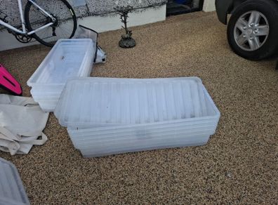 storage boxes 9