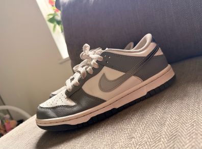 Nike Dunks UK4