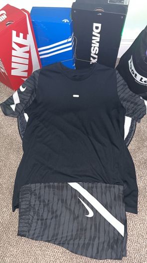 Nike Men's Strike Dri-FIT Set