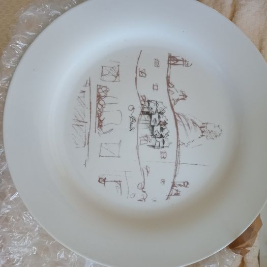 Antonio Gaudi > Set 4 Large Signed White Porcelain Dinner Plates.Barcelona 1960s.