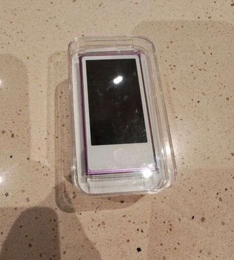 iPod Nano 7th Gen, 16GB