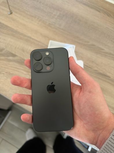 iPhone 15 Pro 128gb
