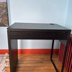 Micke Ikea Desk