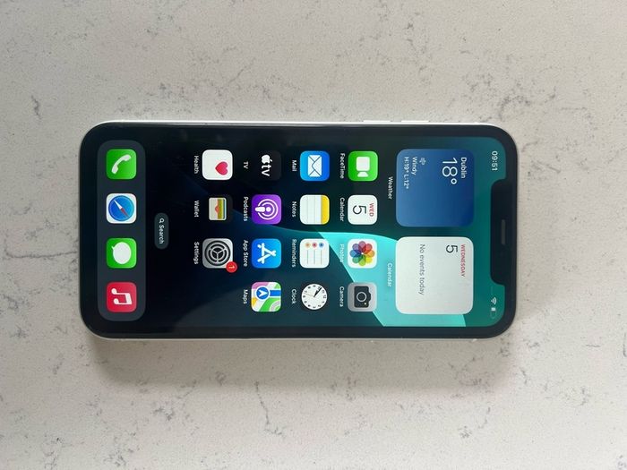 iPhone XR