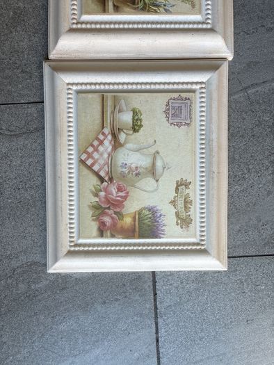 Free wall plaques