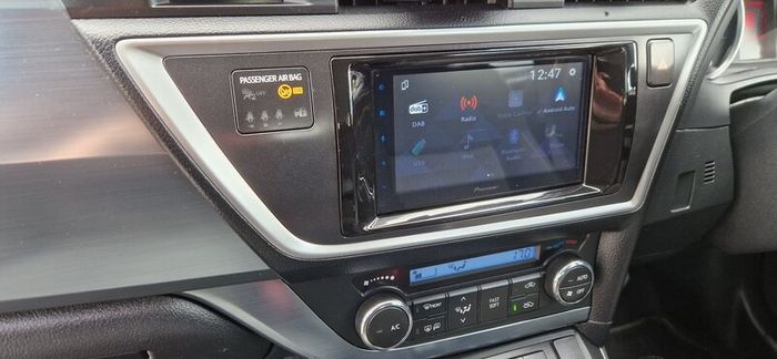 Toyota Auris 2014 1.8 Hybrid Estate