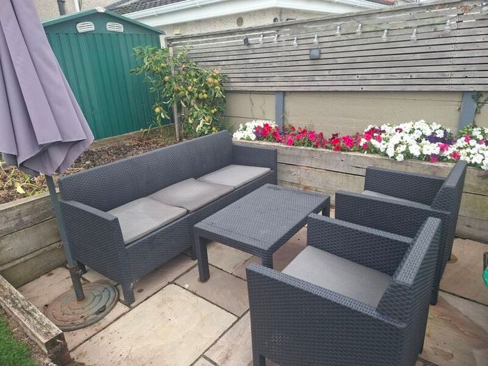 Garden furniture set