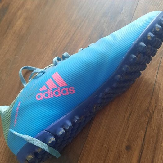 Astro Adidas football boots size 9UK
