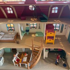 Schleich Horse Club house and stables