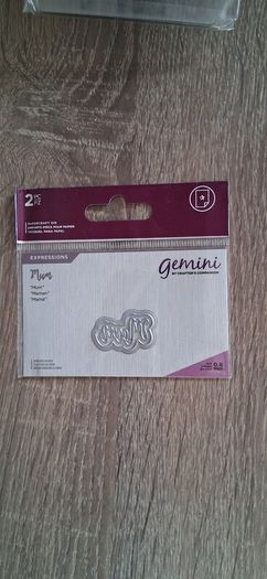 Assorted Cutting Dies