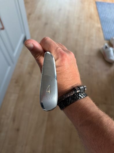 Mizuno 4 iron