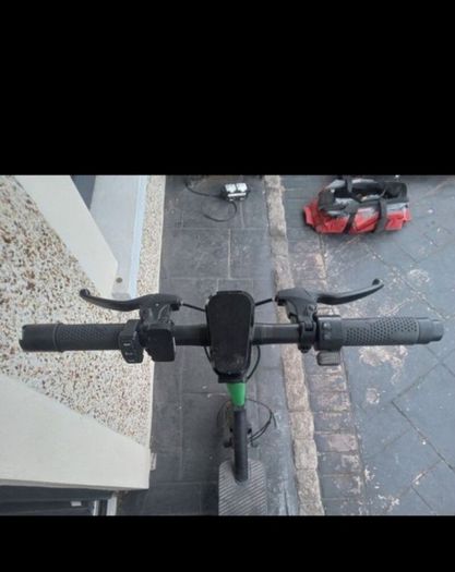 Electric scooters