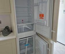 fridge and freezer Indesit. New unused