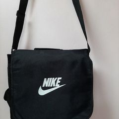 NIKE Cross over bag new no tags