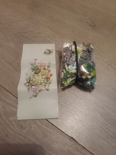 Lego Mini Botanical Garden
