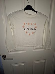 NEW Girls top