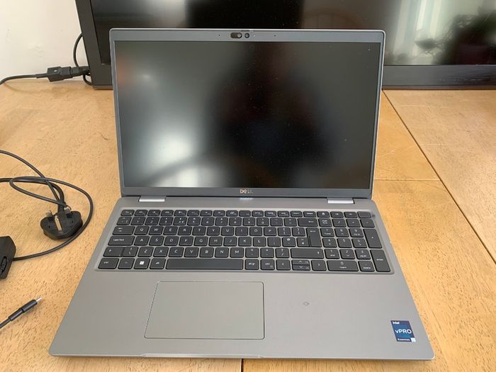 Dell Latitude 5540 13th Gen i5 / 16GB RAM  Like New