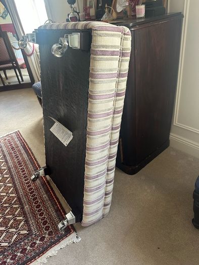 footstool /Ottoman