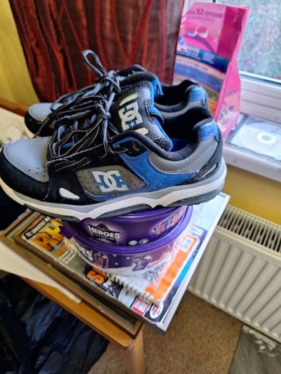 rare dc shoes uk7