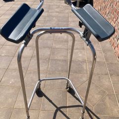 Arm  Walking Aid