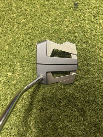 Scotty Cameron 12 putter