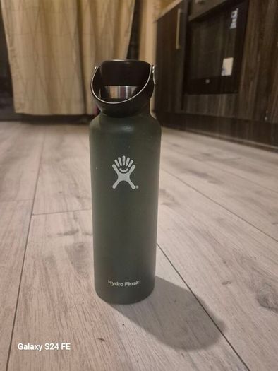 Olive Green Hydra Flask