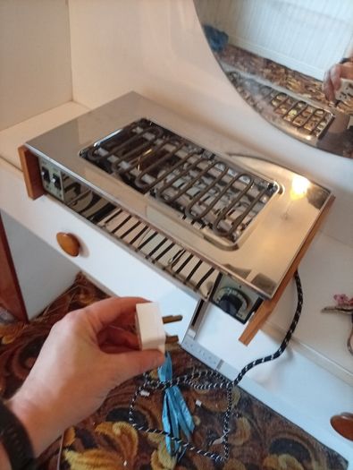 Mid Century Modern Chrome Bar Heater & grill.  Fully Working Vintage 1970s Electric Fire & grill . Still in the packaging. Pristine condition. Working without issue.