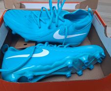 New Football Boots 5.5