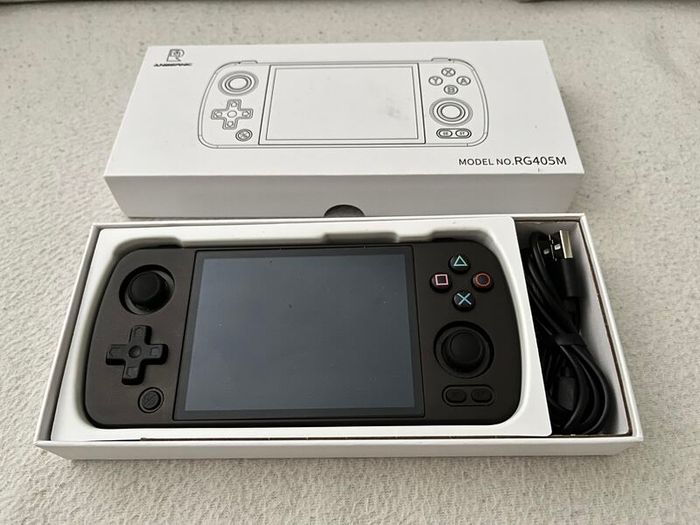 Anbernic RG405M handheld games console - excellent condition