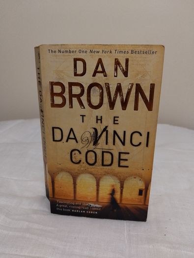 Dan Brown Thriller, mystery book Collection