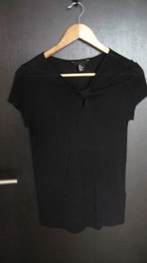 ladies black short sleeve top size 8/small