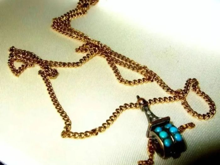 Vintage 9ct Tibetan Prayer Wheel Pendant & 22" Chain