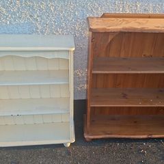 Book shelves units