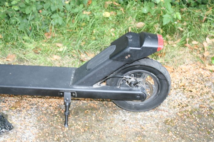 Niubility Adult Electric Scooter 36v Li-ion (works well)