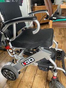 Electric wheelchair