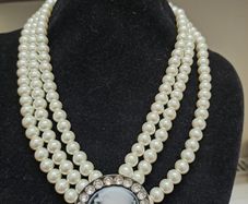 Multi Strand Faux Pearl Cameo Necklace