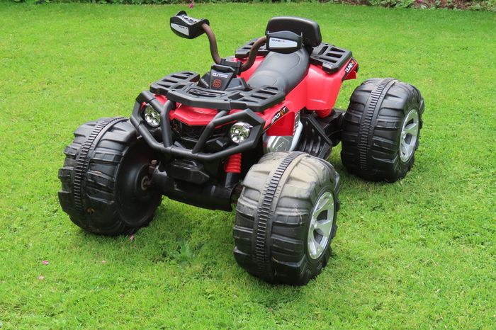 Dune 8 Commander 24V Electric Ride On Kids Quad  (Spares or Repair)