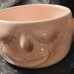 Sylvac small pot with handle/ pattern 4906