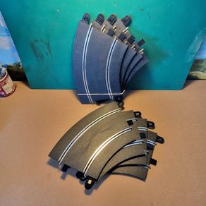 Scalextric C8196 8x New Radius 2 Curves Track Extension Pack  ( sports R2 C8206 )
