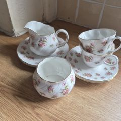 2 person Tea set with milk jug, sugar bowl and 2 side cake plates
