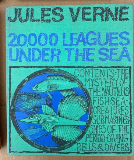 Vintage hardback books - beautiful illustrations