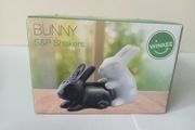Winkee Bunny S+P Shakers