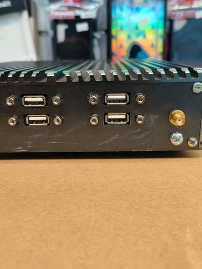 Fanless Industrial Mini PC Intel Core i7-6500U, 16GB, 256GB SSD, Windows 10 Pro  RS232 HDMI VGA